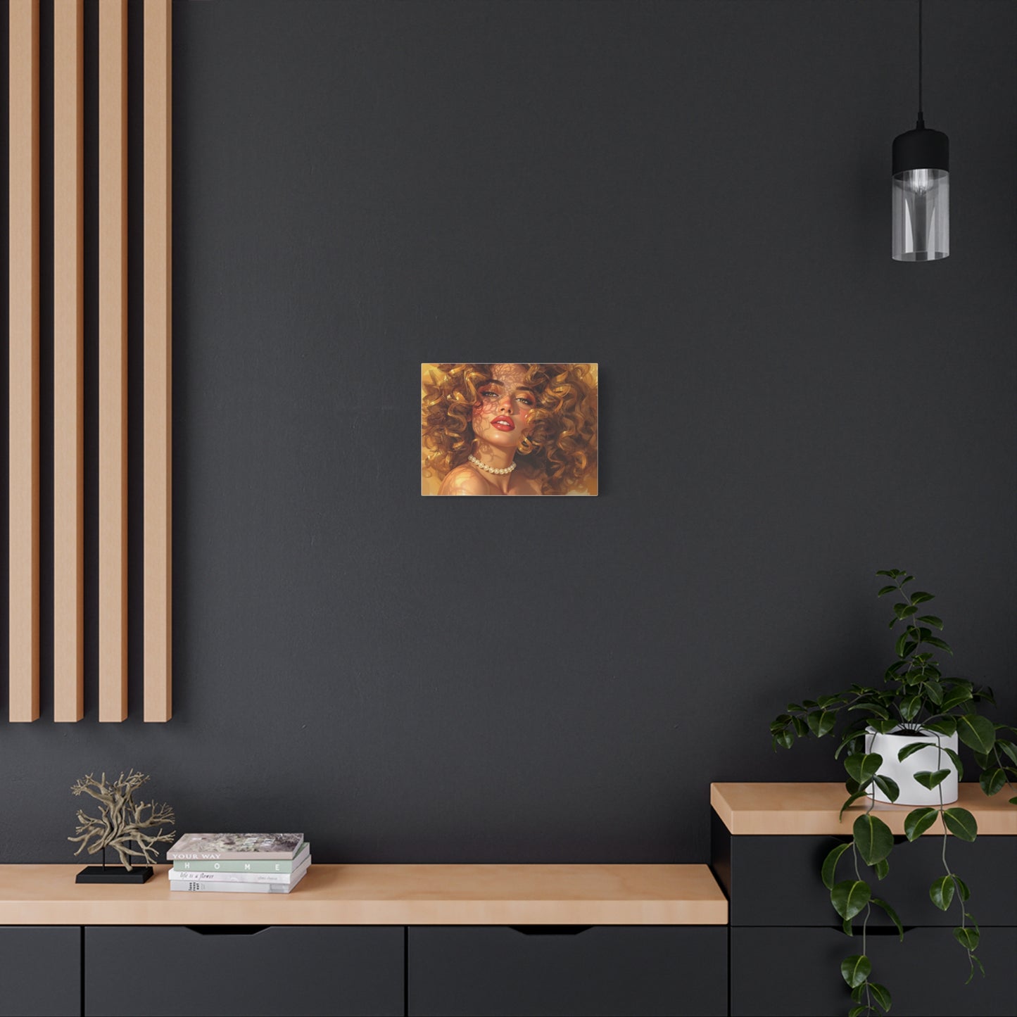 Canvas Print - Blonde Woman With Pearls