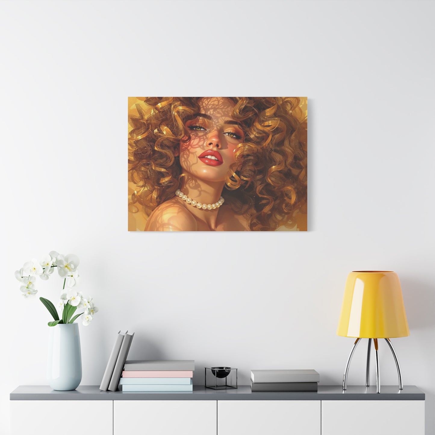 Canvas Print - Blonde Woman With Pearls