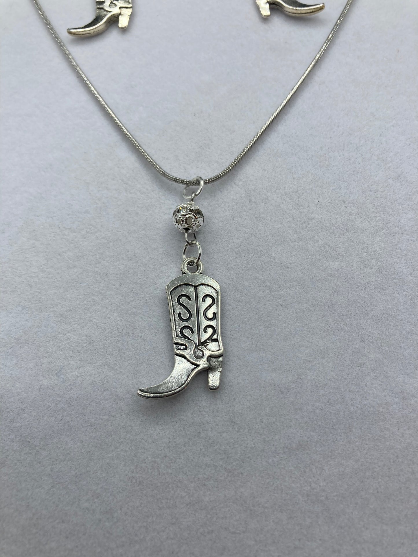 Cowboy Boots Silver Plated Western Flair Jewelry Set for Pierced Ears with Bling Bead Trim